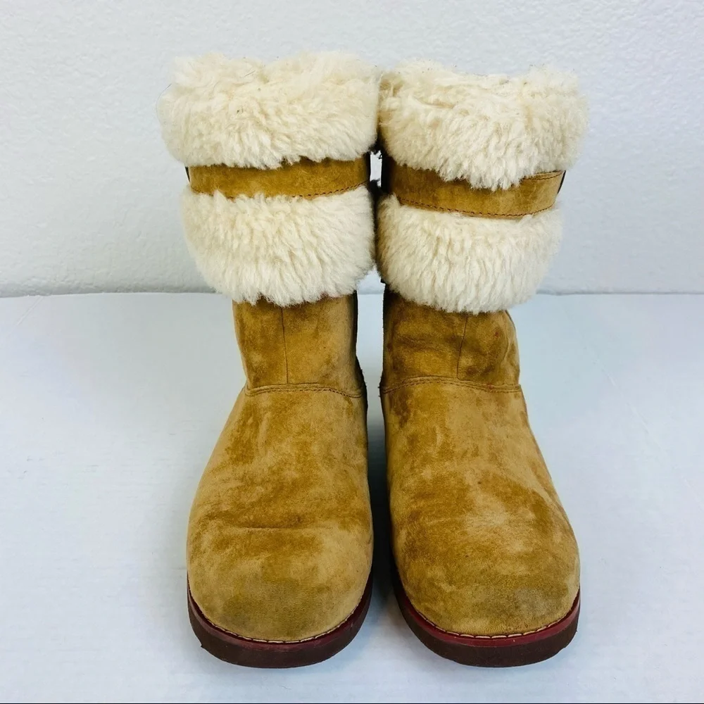 UGG Sherpa Lined Buckle Boots Size 4